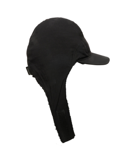 The Moebius Cap